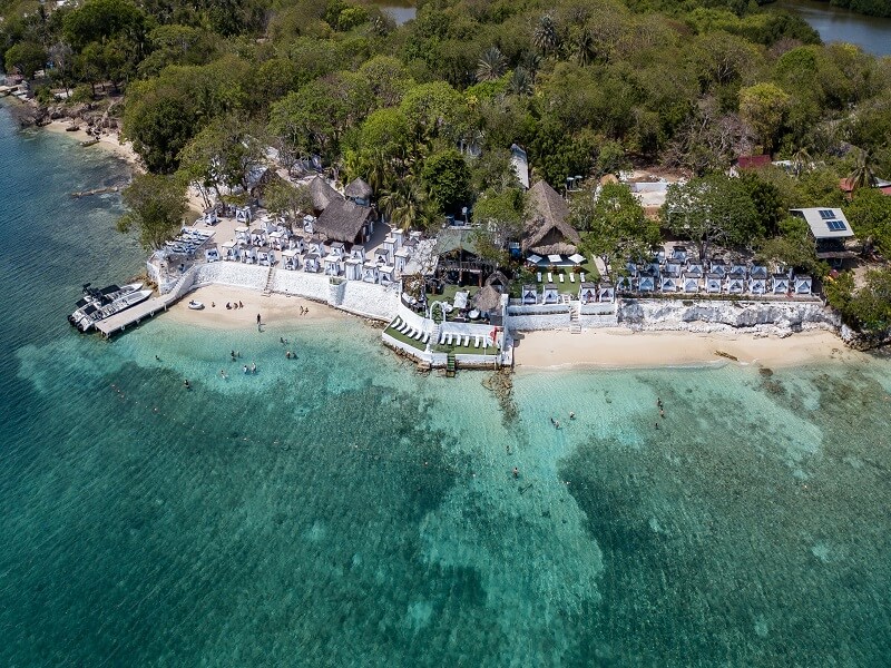 Bora Bora beach club