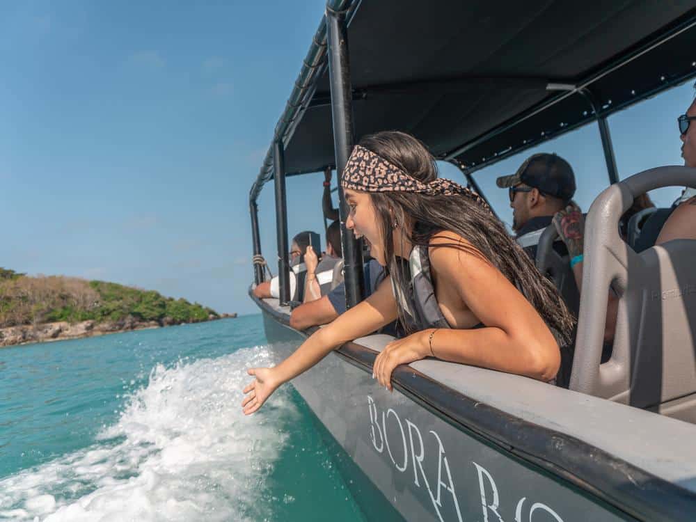 tour Top 3 Islas del rosario en cartagena